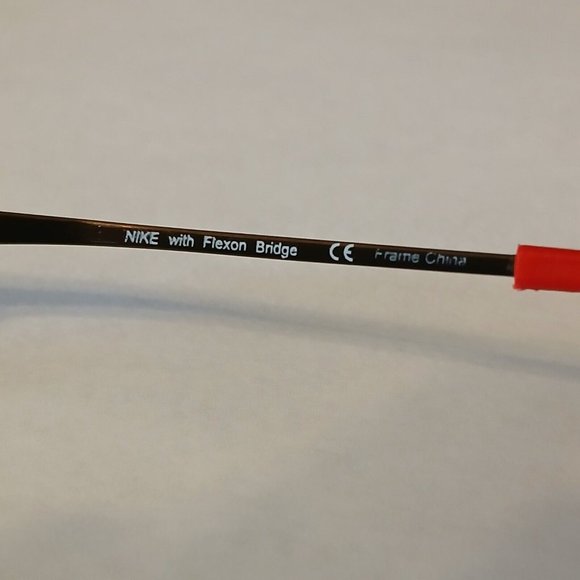 Nike With Flexon Bridge Kids Classic Eyeglasses Frames 4677 241 45-17-130 mm - Picture 4 of 10